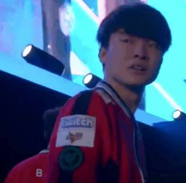 自己在国际 自己在国际