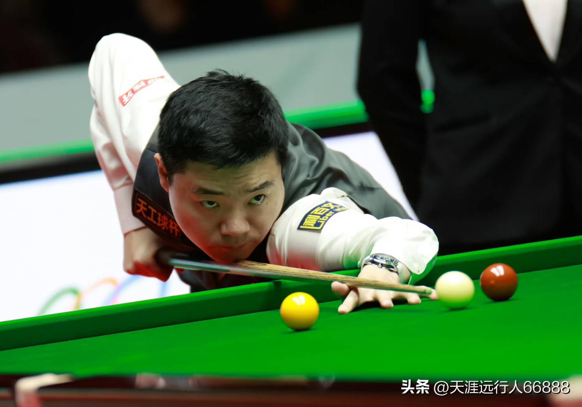 00后的球 00后的球