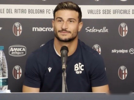 赛场内外的 赛场内外的